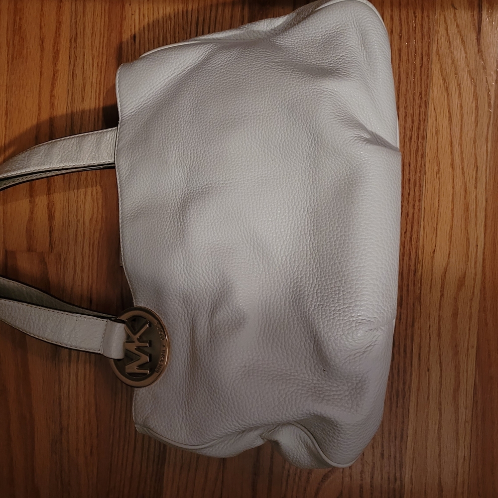 Michael Kors Cream Leather Shoulder Bag
